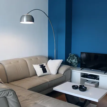 Sunny Apartment - Zuid Retreat 1Br Apartment Near Scheldt River Appartamento *