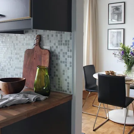 Sunny Apartment - Zuid Retreat 1Br Apartment Near Scheldt River